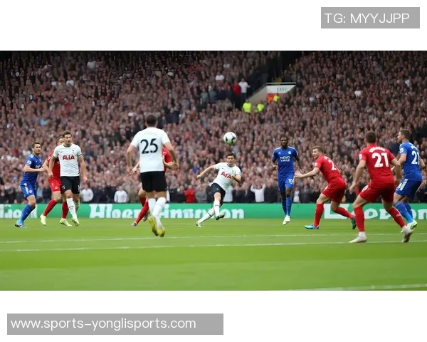 足球场上那些让人捧腹大笑的搞笑瞬间合集绝对不能错过