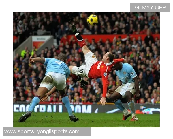 足球解说员的魅力与挑战：如何在赛场上讲述精彩瞬间